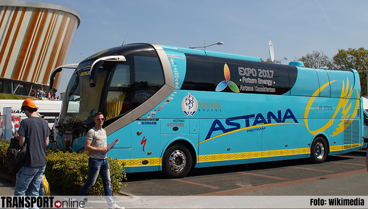 Wielrenners Jevgeni Gidich en Vadim Pronskij van Astana aangereden in Spanje