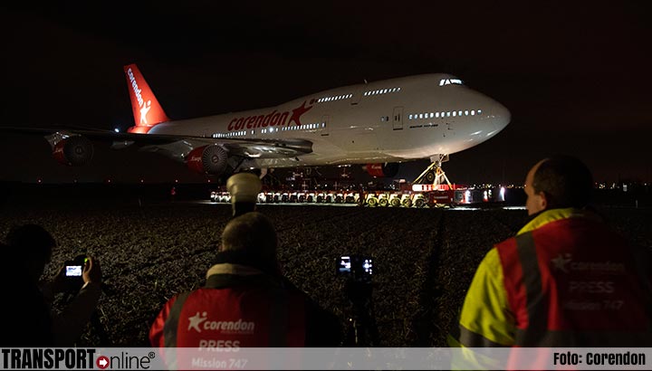 Boeing 747 van Corendon steekt komende nacht de A9 over