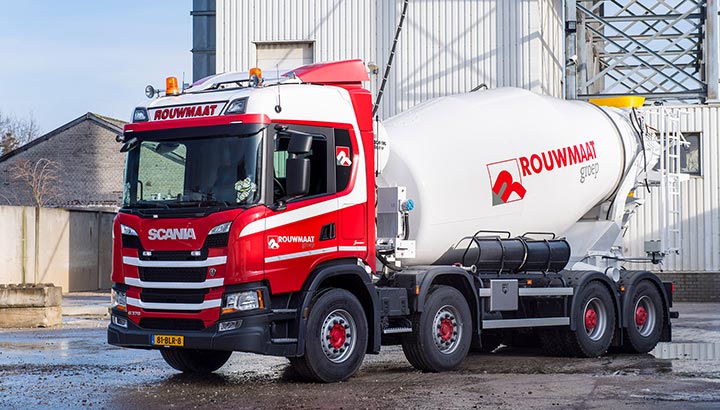 Uitgekiende Scania 8x4 betonmixers voor Rouwmaat