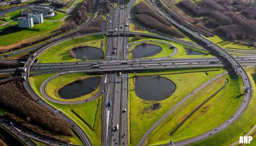 Rijkswaterstaat: Mijd snelwegen rond Utrecht