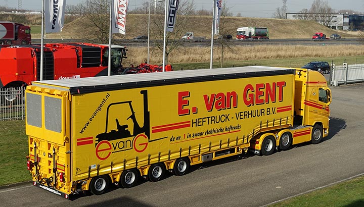E. Van Gent breidt  wagenpark flink uit met Faymonville materieel