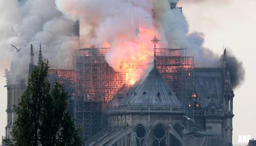 Eeuwenoude Notre-Dame al jaren Werelderfgoed