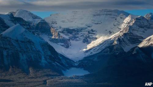 Vermaarde alpinisten vermist na lawine Canada
