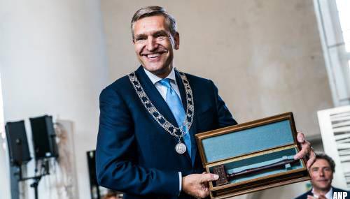 Sybrand Buma geïnstalleerd als burgemeester van Leeuwarden