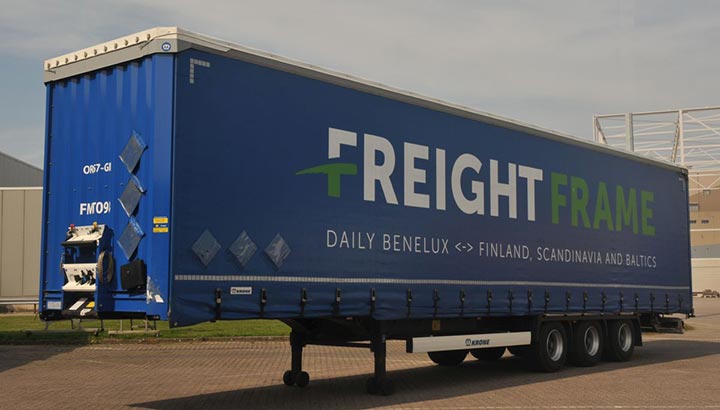 Dertig Krone trailers voor Freight Frame