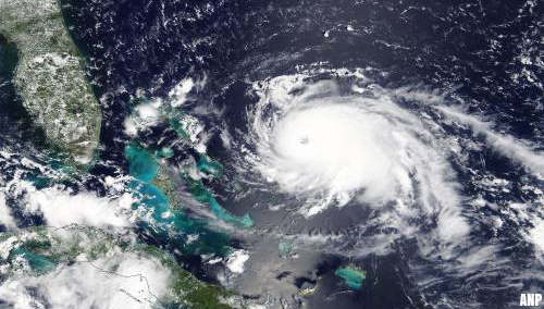 Vernietigende orkaan Dorian treft de Bahama's [+video's]