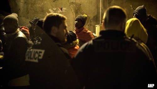 Illegaal vluchtelingenkamp in Parijs ontruimd