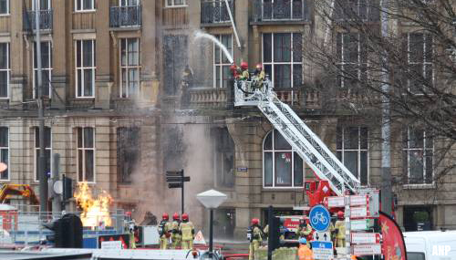Art'Otel aan de Prins Hendrikkade in Amsterdam ontruimd vanwege brand [+foto's]