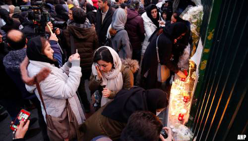 Iraniërs in Teheran de straat op tegen eigen regering