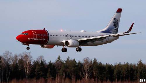 Norwegian Air stuurt helft personeel naar huis