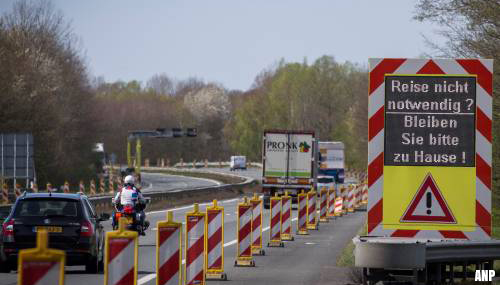 Weer rijen wachtende Duitsers voor Limburgse grens