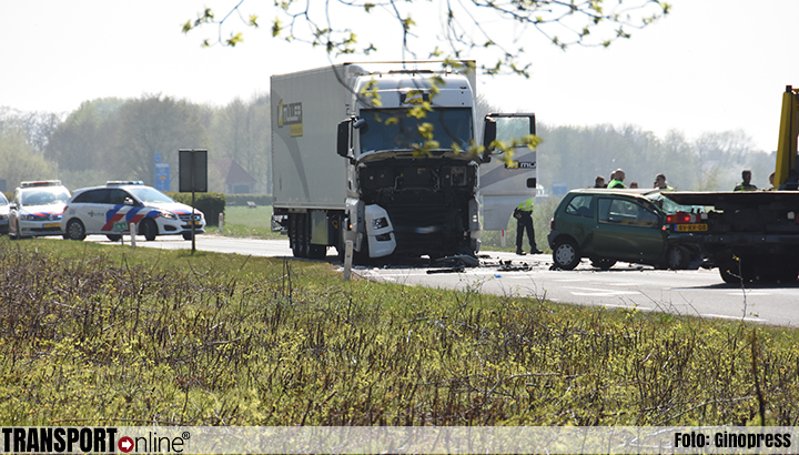 Dode bij ernstig ongeval tussen personenauto en vrachtwagen op de N337 [+foto]