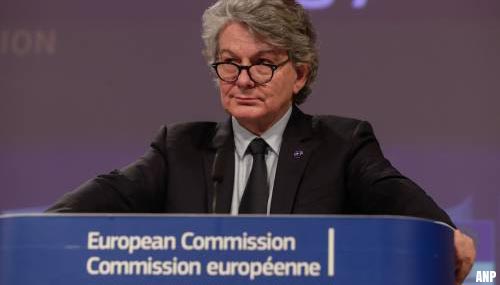 EU-commissaris wil top over toerisme organiseren