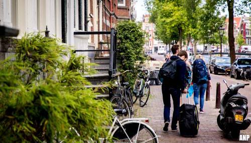 Amsterdam wil verbod op vakantieverhuur in delen binnenstad