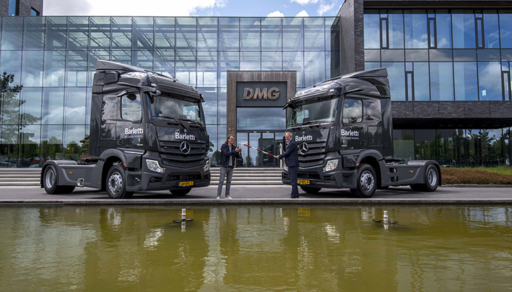 De Mandemakers Groep voegt nogmaals negentien nieuwe Actros trucks toe aan de vloot