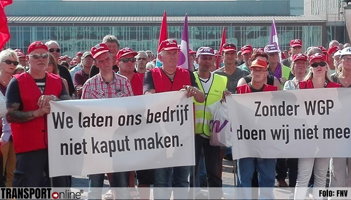 Personeel Tata Steel actiebereid om baanverlies Nederland tegen te gaan