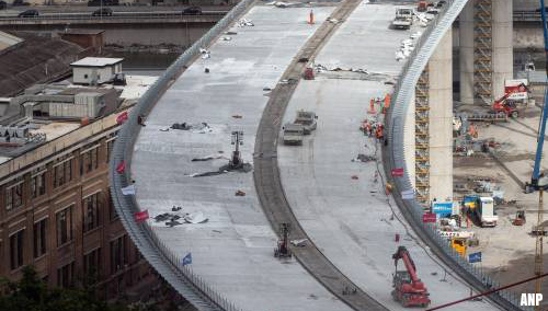 'Verkeer kan eind juli over nieuwe brug Genua'
