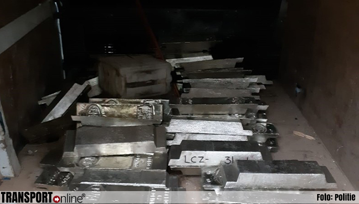 Roemeen aangehouden voor stelen 2.000 kilo tin uit vrachtwagen