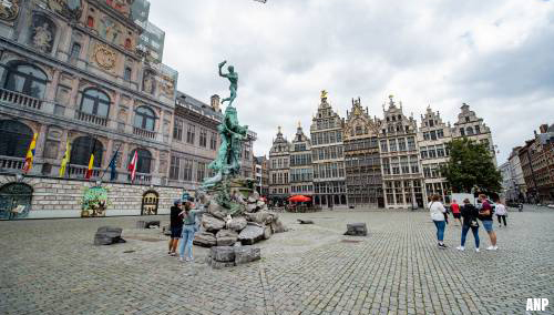 In strijd tegen corona stelt provincie Antwerpen avondklok in