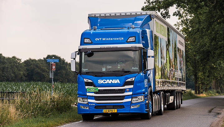 Op verzoek van chauffeur kiest OVT voor Scania 4x2 met P slaapcabine