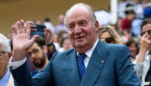 Van corruptie verdachte ex-koning Juan Carlos vertrekt uit Spanje