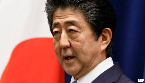 Japanse premier Abe kondigt vertrek aan wegens darmklachten