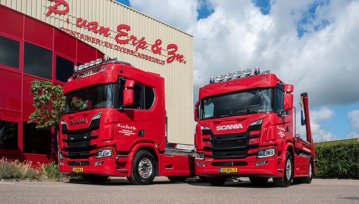 Twee nieuwe Scania's voor P. van Erp & Zn