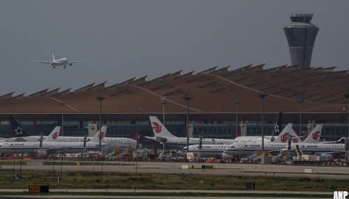 Peking ontvangt eerste internationale vlucht in vijf maanden