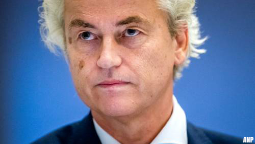Geert Wilders in thuisisolatie na besmetting beveiliger