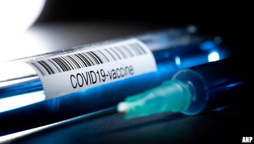Europese Commissie tempert hoop op snel coronavaccin