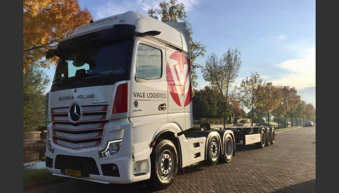 Dertig nieuwe Mercedes-Benz trucks voor Vale Logistics