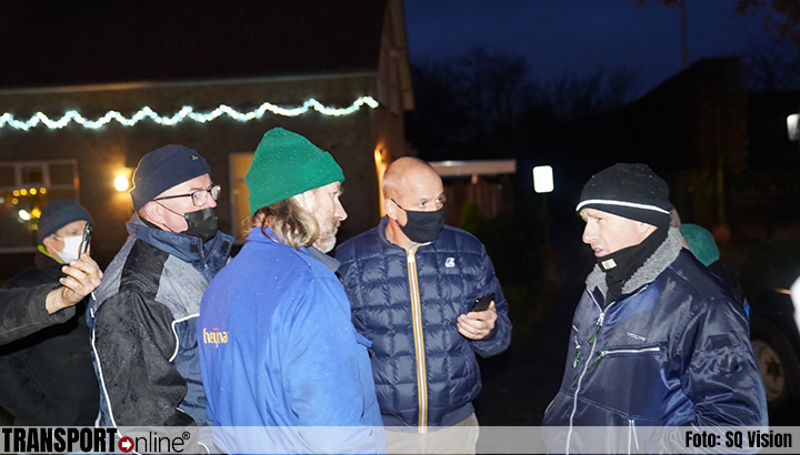 Protesterende boeren bezoeken Jumbo-directeur Frits van Eerd thuis [+foto]