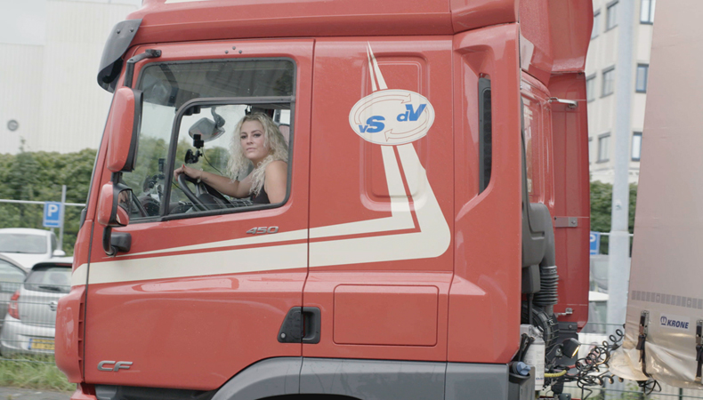 PowNed volgt vrouwelijke vrachtwagenchauffeurs in nieuwe NPO 3-serie