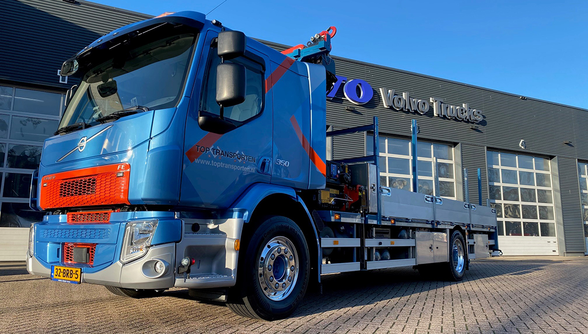 Nieuwe Volvo FE 4x2 bakwagenchassis voor Top Transporten