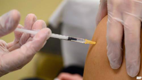 EMA scherpt advies aan: tweede prik coronavaccin Pfizer na 3 weken