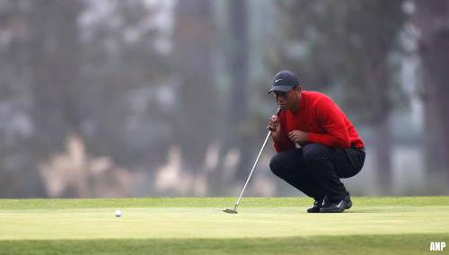 Golficoon Tiger Woods gewond door auto-ongeluk [+video]