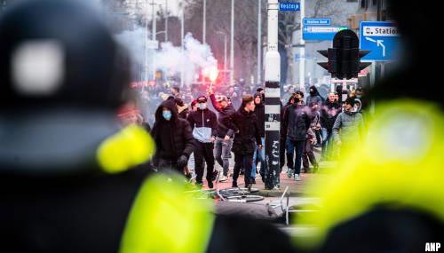 Zes maanden cel voor gooien stenen en fiets bij rellen Eindhoven