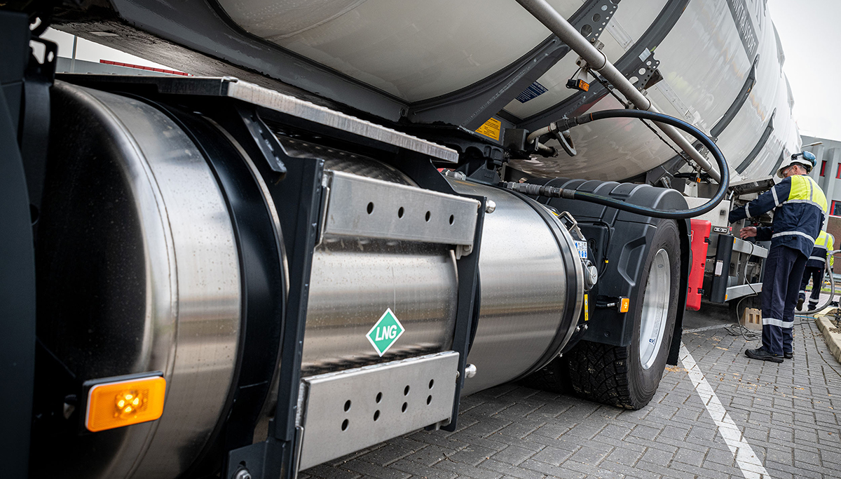 Schenk Tanktransport vervoert LNG met Volvo LNG