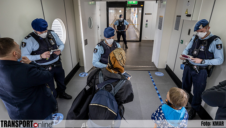 Marechaussee arresteert man uit Oostenrijk op Schiphol voor mensensmokkel