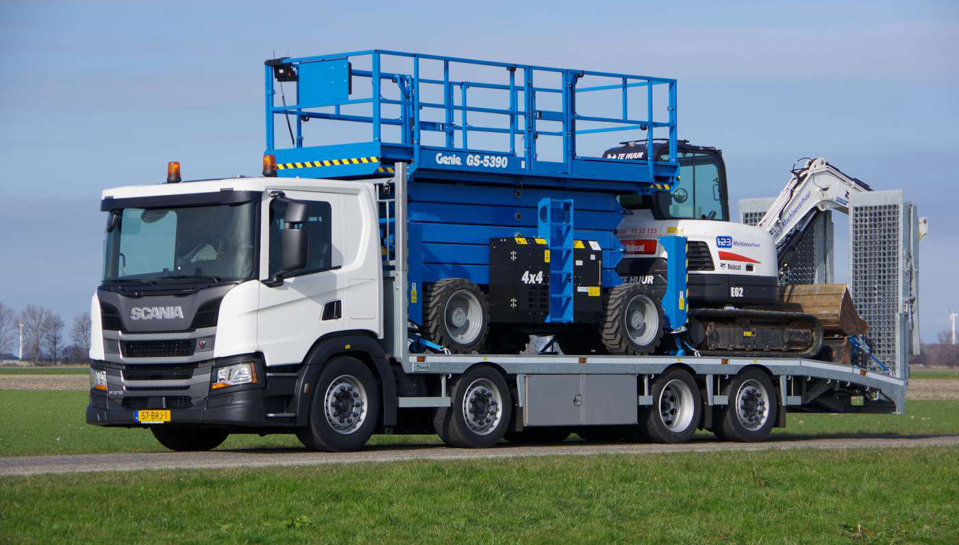 Extra lage Scania oprijwagen voor Veldhuizen