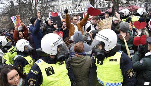 Zweedse politie beëindigt coronabetogingen in grootste steden