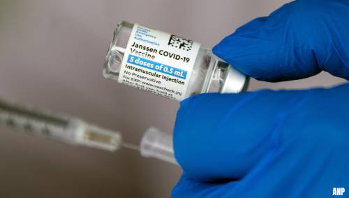 Extra vaccins voor ziekenhuispersoneel