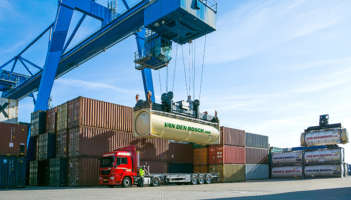 Van den Bosch neemt activiteiten Tankspeed Logistics over