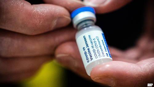 'VS stoppen tijdelijk met gebruik coronavaccin Janssen'