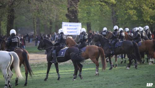 Politie maakt einde aan illegaal feest in Brussels bospark