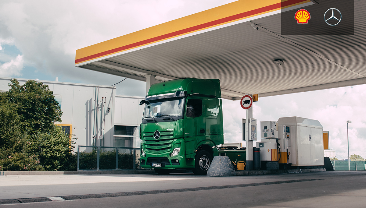 Mercedes-Benz Trucks en Shell testen digitale betaling van brandstof bij Shell-tankstations
