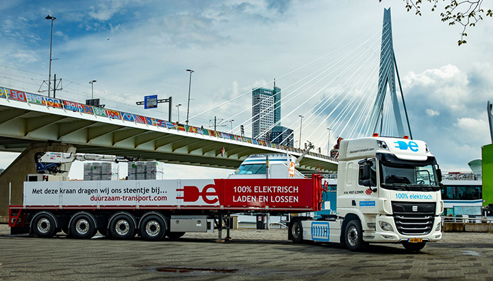 Eerste 100 procent elektrische 50 tons trekker- oplegger combinatie op de Nederlandse weg