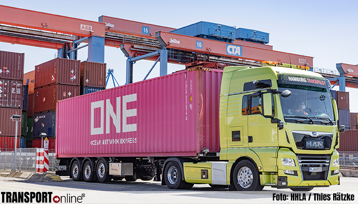 Succesvolle praktijktesten met zelfrijdende vrachtwagens in de haven van Hamburg