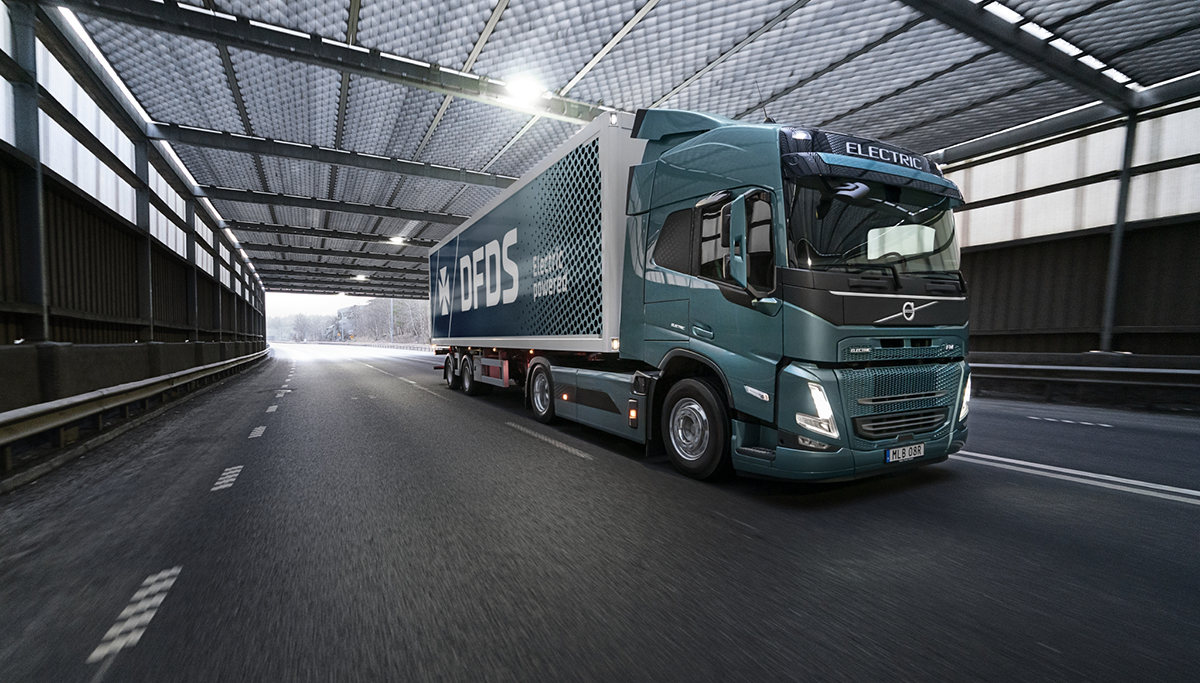 DFDS en Volvo Trucks werken samen om elektrische transporten mogelijk te maken
