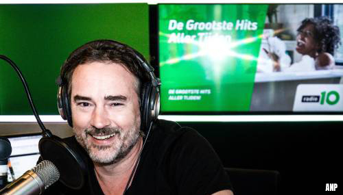 Jeroen Nieuwenhuize verliest pasgeboren zoontje Jeroen Nieuwenhuize verliest pasgeboren zoontje